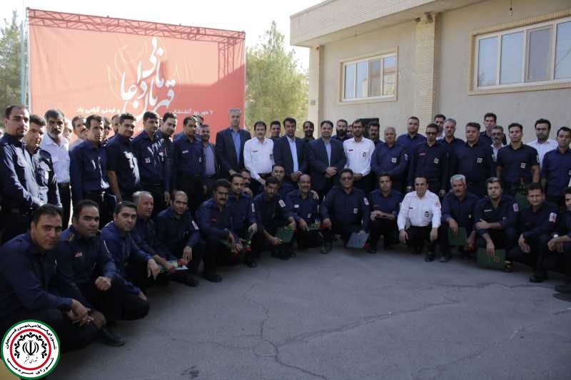 آیین تکریم وتقدیر از آتش نشانان شهر رفسنجان به مناسبت ۷مهرماه روزملی آتش نشانی وخدمات ایمنی