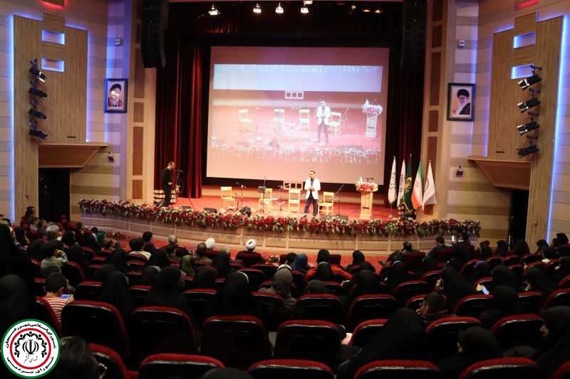 جشن بزرگ قرآن و هنر به مناسبت اعیادشعبانیه در رفسنجان برگزارشد