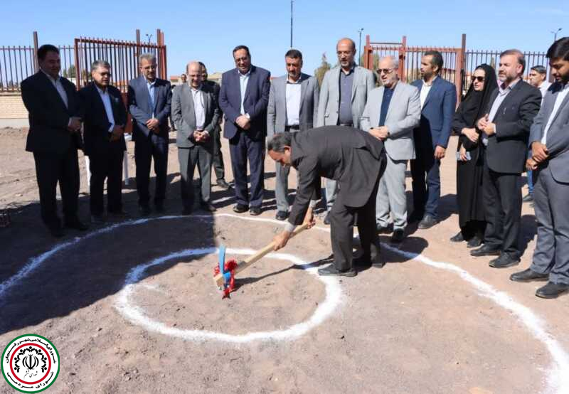 کلنگ ساختمان جدید فرمانداری رفسنجان به زمین زده شد